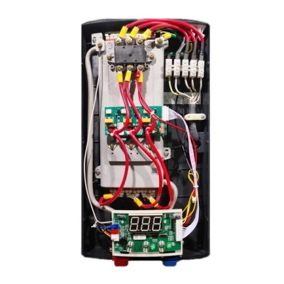 Электрический проточный водонагреватель Termica FORZA 18 вертикальный