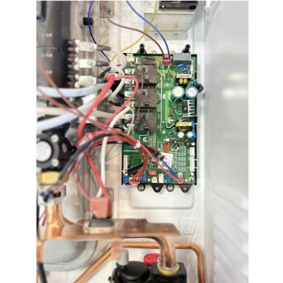 Электрический котёл отопления MIDEA MEB 5-12 VOLTA